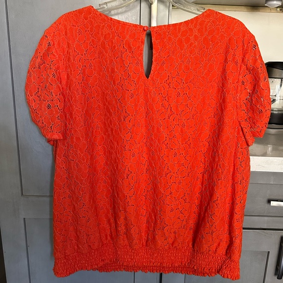 Top - Picture 2 of 6